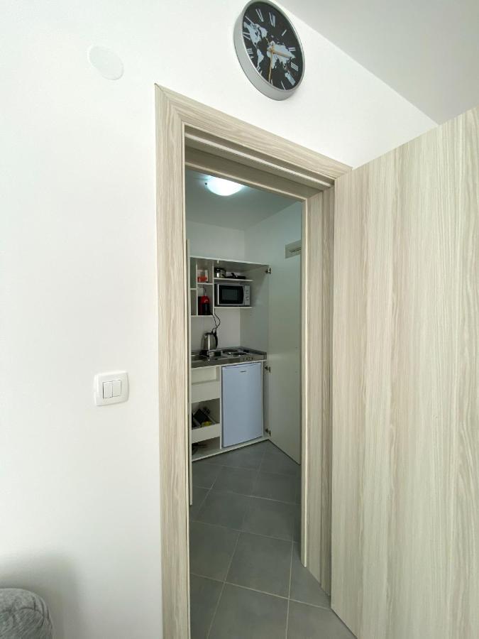 Apartments Monika ブドヴァ エクステリア 写真