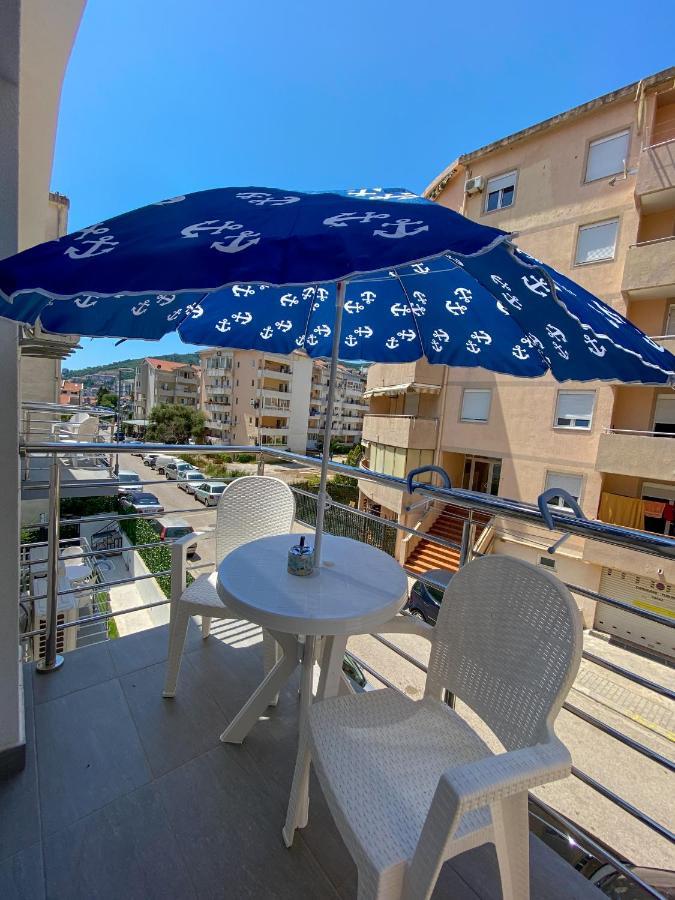 Apartments Monika ブドヴァ エクステリア 写真