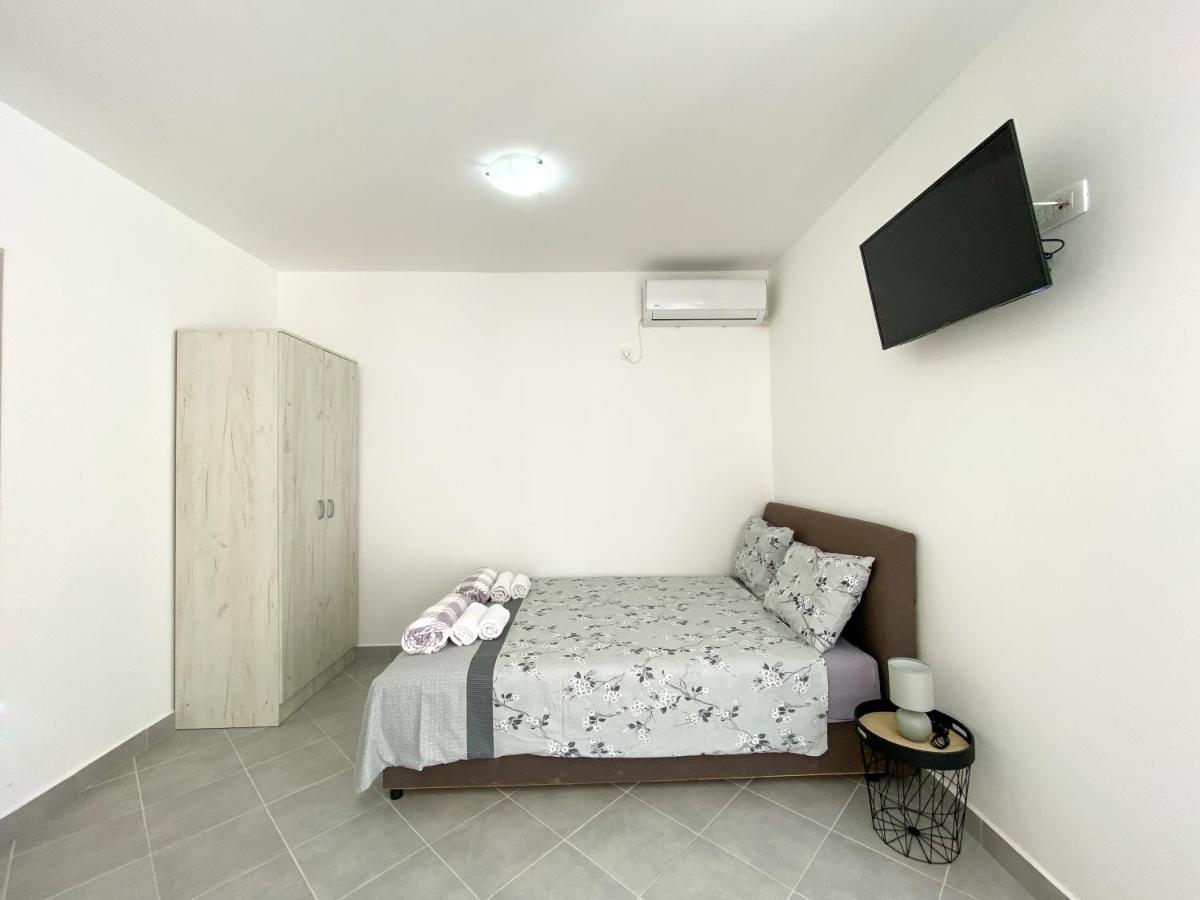 Apartments Monika ブドヴァ エクステリア 写真
