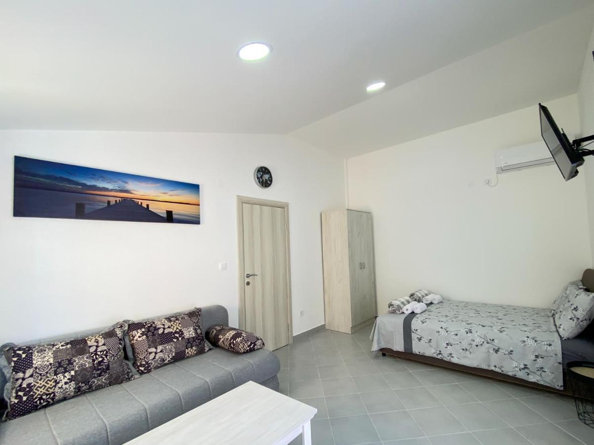 Apartments Monika ブドヴァ エクステリア 写真