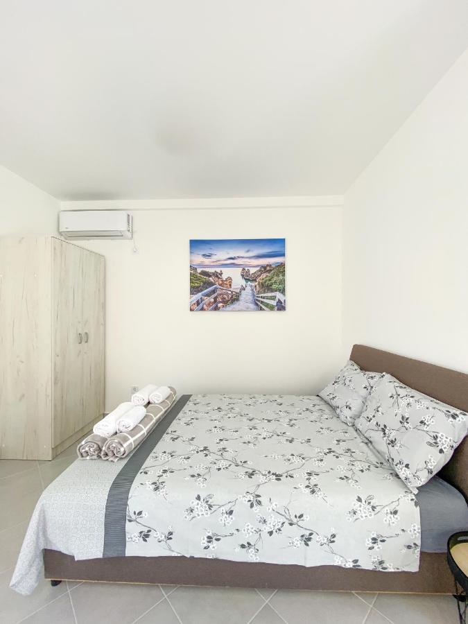 Apartments Monika ブドヴァ エクステリア 写真