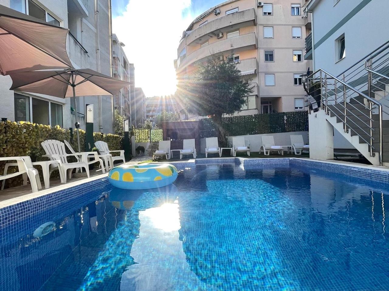 Apartments Monika ブドヴァ エクステリア 写真